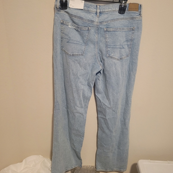 AE Light Blue Distressed Women's Jeans size 14 long - Picture 4 of 4